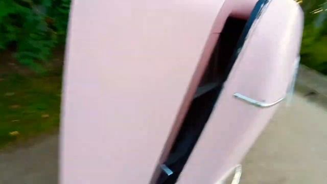 ПРИКОЛ Библиотека в ХОЛОДИЛЬНИКЕ у Белой Башни смотреть онлайн
