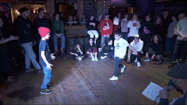 12 Летие Бруклина | 1/4 HipHop Beg Red Fox Vs Южин