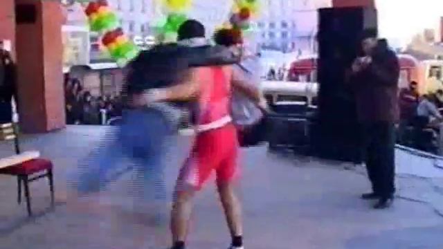 силач ВУСАЛ.avi смотреть онлайн