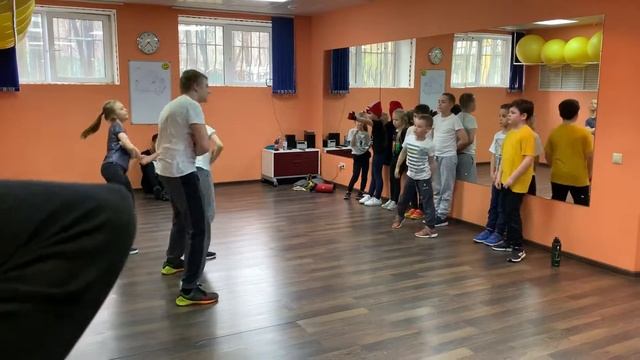 Брейк данс😀