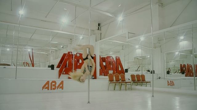 Срыв на пилоне смотреть онлайн