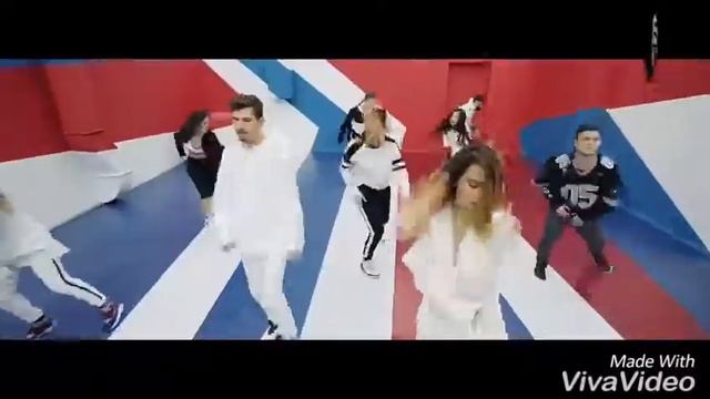 Смеялся 100 рас прикольный голос