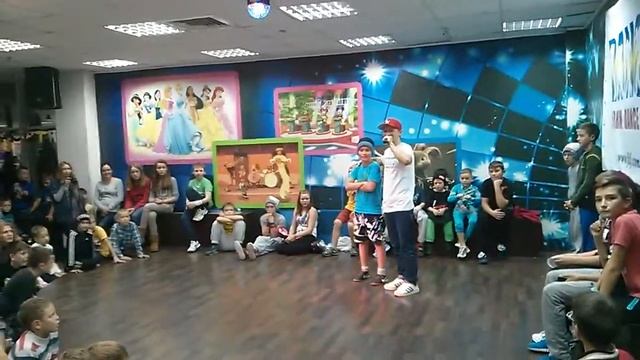 соло на Forum Dance Fest day 1 - Олег смотреть онлайн