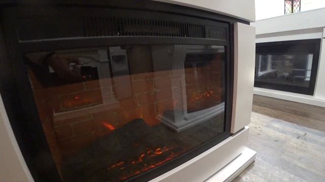 Электрокамин RealFlame Vega 24 WT с очагом Irvine 24 смотреть онлайн