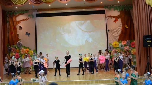 Танцевальный коллектив Оранта, концерт 23.05.18 ч5 смотреть онлайн
