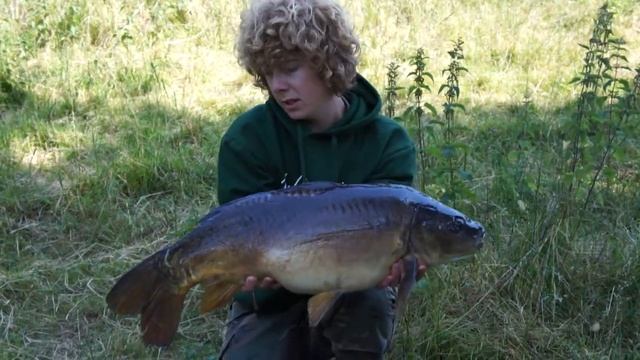 Episode 86 - Carp fishing Newton Park - Nuffinbutfishing смотреть онлайн