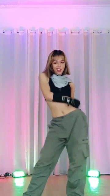 ЛЁГКАЯ ХОРЕОГРАФИЯ ДЛЯ НОВИЧКОВ❤️песня: BloodyKidd - WOW WOW WOW