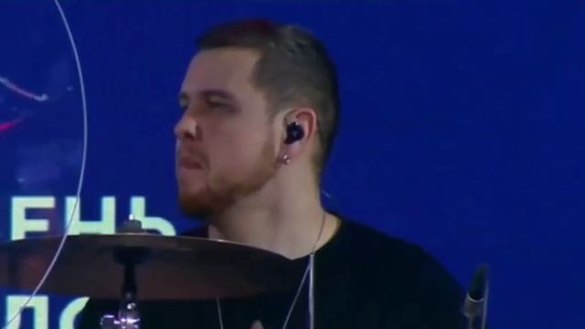 Сурганова и Оркестр на ВДНХ 2.02.2024 Апрельская смотреть онлайн