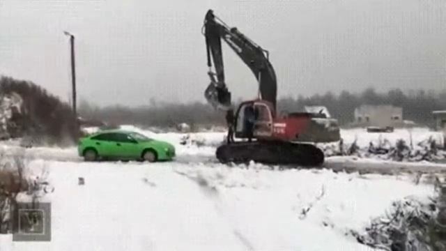 НИКОГДА!!! Не злите экскаваторщика!!!))) смотреть онлайн