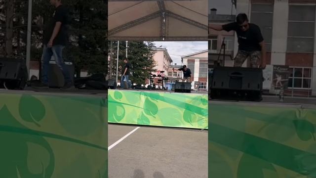 Чернобай Андрей и Руслан Запорожский - День молодёжи