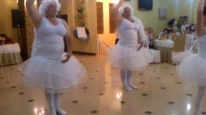 креативное поздравление на свадьбу от друзей