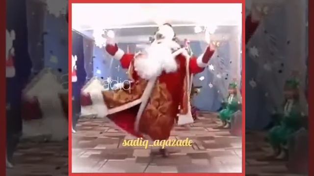 ДЕД МОРОЗ КЛАССНЫЙ И СМЕШНОЙ !!! КОМУ НРАВИТСЯ ВИДЕО СТАВТЕ ЛАЙК смотреть онлайн