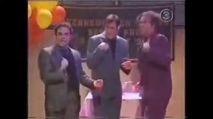 Jim Carrey «What is love» / Джим Керри «Вот из лов»