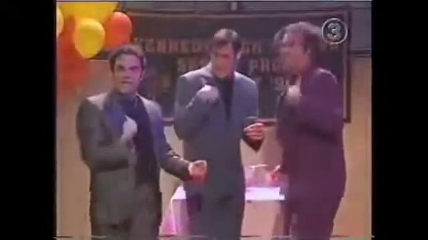 Jim Carrey «What is love» / Джим Керри «Вот из лов»