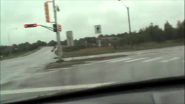 Nut Bar Speeding on City Streets Nutbar смотреть онлайн