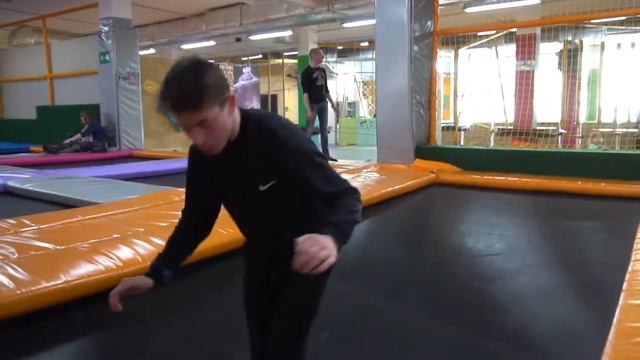 08 04 2018 Карусельний сезон відкрито. Великдень. Скай ап смотреть онлайн