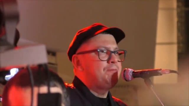 Необычное поздравление со Старым Новым годом от штаба ЦВО и группы Смысловые Галлюцинации. смотреть онлайн