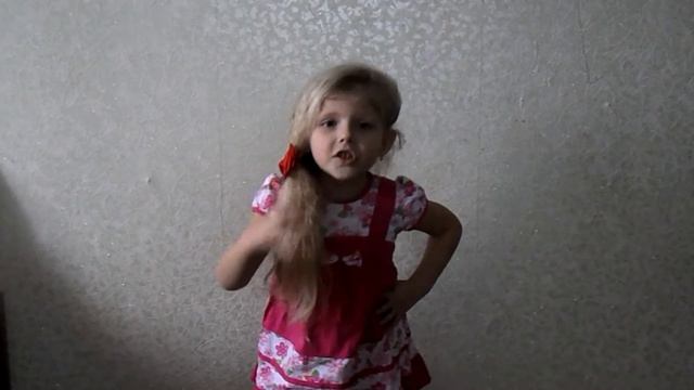 Тишкина Злата (4 года) - "Подарок маме" и всем воздушный поцелуй... смотреть онлайн