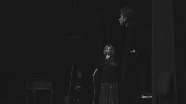 Меня нет дома. Рождение спектакля смотреть онлайн