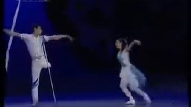 Балет She Without Arm, He Without Leg   Ballet   Hand In Hand