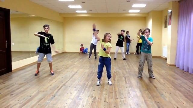 Брейк позняки, Break Dance Kids In Ukraine Kiev Pozniaki