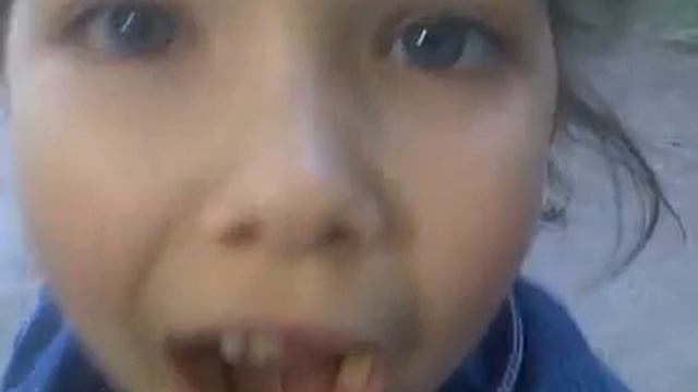 беззубый кто-то.mp4 смотреть онлайн