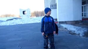 Мальчик обосался чисто случайно (прикол)