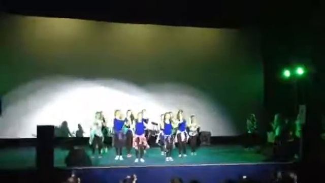 Ангажемент, подростковая группа смотреть онлайн