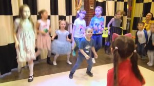 Лиза на Дне рождения! Аниматоры из мультфильма Зверополис!