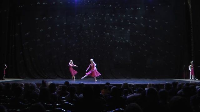 Девушки в розовом 5