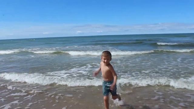 Прогулка по городу Клайпеда (Klaipėda), отдых и развлечения на пляже Smeltinė, природа Клайпеды