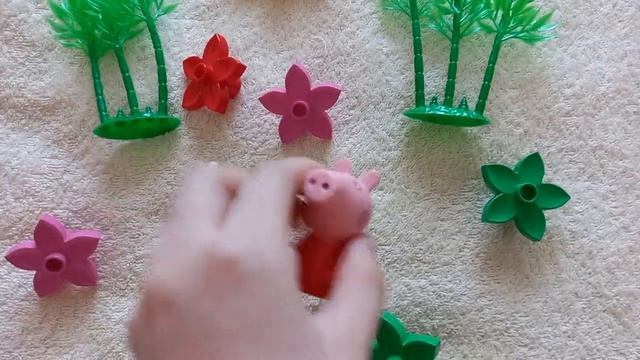 Игрушки. Свинка Пеппа едет в лес. Свинка Пеппа и Сьюзи в лесу. смотреть онлайн