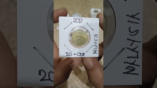 Malaysia coins Mahal narin(20-cent years(2017) vlog#291978) смотреть онлайн