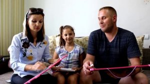 ЧЕЛЛЕНДЖ Кто Лучше ЗНАЕТ Иру ПАПА против МАМЫ Ирочка Раскрывает Секреты / Ирочка Инфо