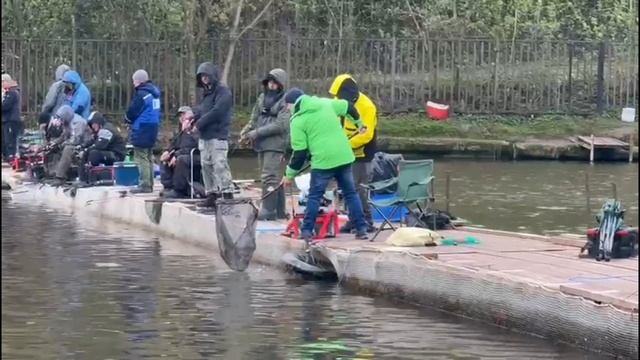 Поимки спорт зона смотреть онлайн