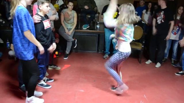 Егор Ремизов + vs Ксюша второй круг Beginners 1vs1