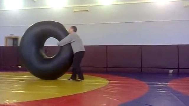 Прикол ))Прогиб с колесом 2015 смотреть онлайн
