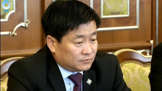 Глава региона встретился с чрезвычайным и Полномочным Послом Кипра в России смотреть онлайн