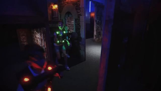 Лазертаг у РЦ «Factoria» (Факторія) смотреть онлайн
