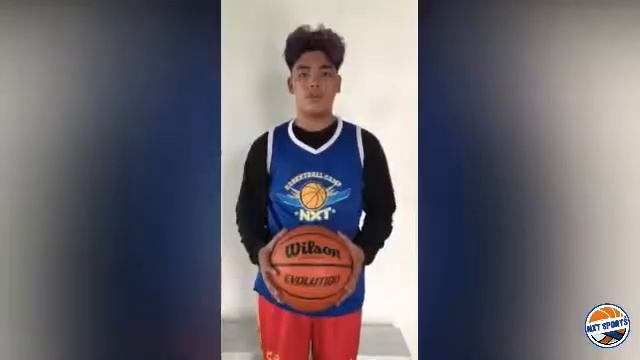 NXT Sports with Wilson Evolution ball смотреть онлайн