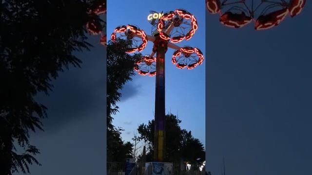Аттракцион закружит голову. смотреть онлайн