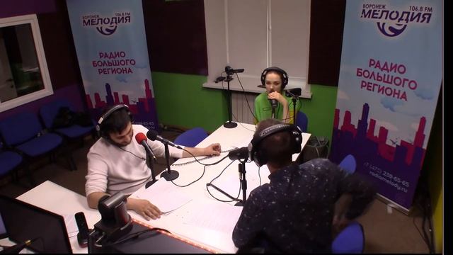 Конструктор юмора 16 04 2021 ч8 От пижамы на работе до весенних брудершафтов смотреть онлайн