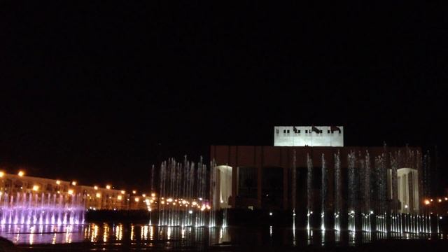 Светомузыкальное представление. Открытие фонтана. смотреть онлайн