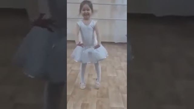 Открытый урок на балете. Декабрь-2017 смотреть онлайн