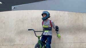 ТРЮК МЕЧТЫ | ДВОЙНОЕ ЗАДНЕЕ САЛЬТО В 10 ЛЕТ НА BMX | УРАМ ПАРК