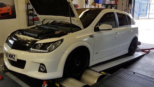Astra 1.9cdti 150hp stage 1.2 tuned with hard cut @ CG Remaps смотреть онлайн