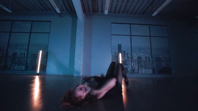 Eminem feat. Rihanna-Frame Up Strip хореография смотреть онлайн