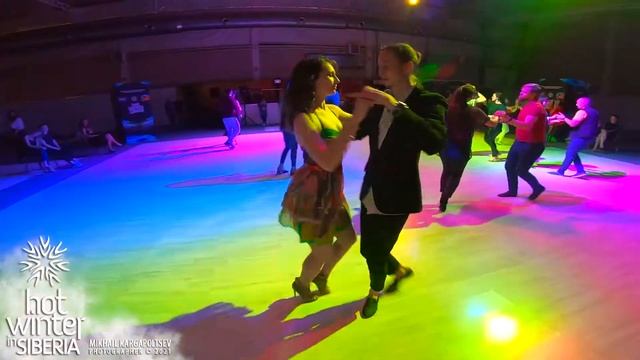 Salsa social dancing - Nikita Antsukhsky & Valeriya Lebedeva @ Hot Winter in Siberia Salsa Festival