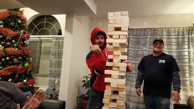 УНИКАЛЬНОЕ СУЩЕСТВО смотреть онлайн