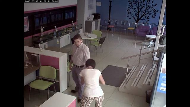 Лариса - морская пехота. На Divan.TV смотреть онлайн